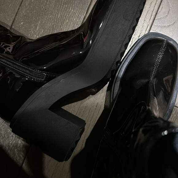 NWOT H&M Patent Leather heeled Boots - Picture 8 of 11